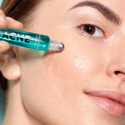 Madara Acne Roll-On Action Ciblé, 8ml 7 Madara Acne Roll-On Action Ciblé, 8ml -Para Magasin acne roll on action cible 8ml 3