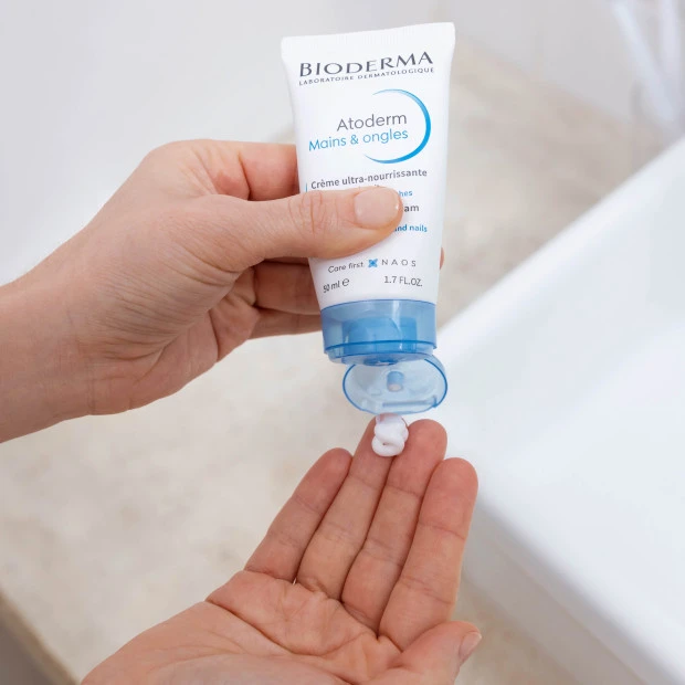Bioderma Atoderm Crème Ultra-Nourrissante Mains & Ongles, Lot 2X50ml 5 Bioderma Atoderm Crème Ultra-Nourrissante Mains & Ongles, Lot 2X50ml – Image 5
