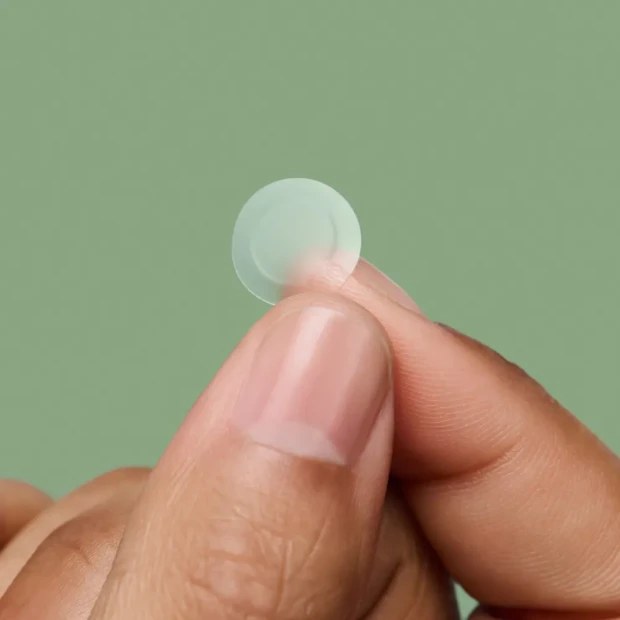 Mighty Patch Invisible+ Patchs De Jour Anti-Acné, 24 Patchs Hydrocolloïdes 4 Mighty Patch Invisible+ Patchs De Jour Anti-Acné, 24 Patchs Hydrocolloïdes – Image 4