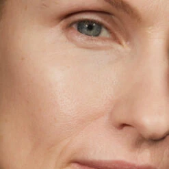 Madara Poudre Minérale Air Equal Soft Silk, 9G 11 Madara Poudre Minérale Air Equal Soft Silk, 9G -Para Magasin poudre minerale air equal soft silk 9g 3