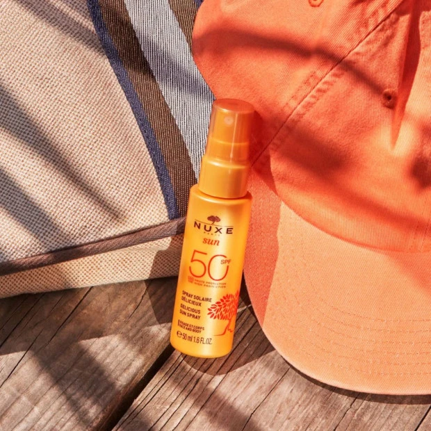 NUXE Sun Spray Solaire Délicieux Spf50, 50ml 2 NUXE Sun Spray Solaire Délicieux Spf50, 50ml – Image 2