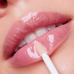 NUXE Very Rose Soins Lèvres Repulpant, 8ml 7 NUXE Very Rose Soins Lèvres Repulpant, 8ml -Para Magasin very rose soins levres repulpant 8ml 1